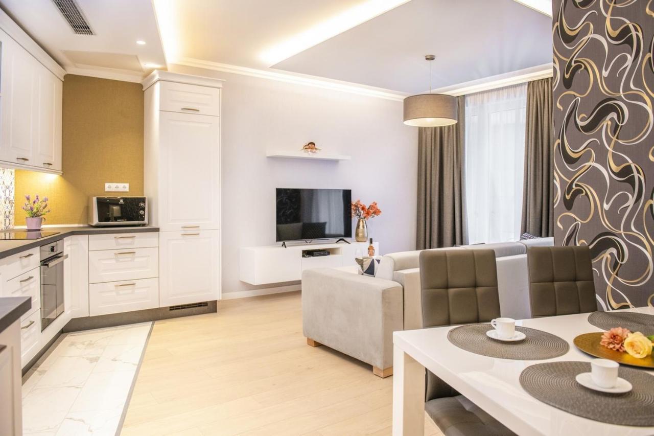 Spa Residence Carbona Apartment 105 Хевіз Екстер'єр фото